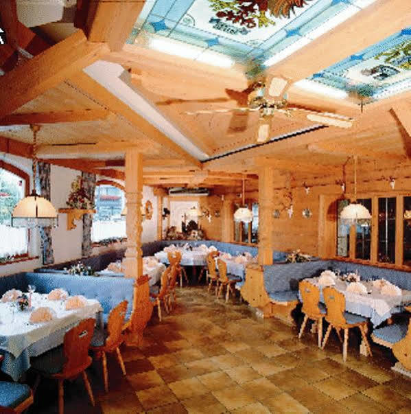 Hotel Restaurant Gradlwirt Niederndorf  Exterior photo