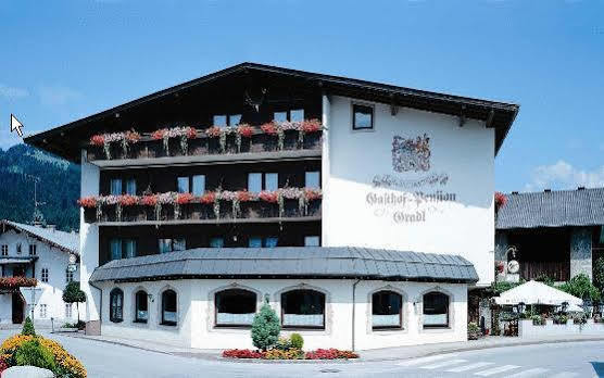 Hotel Restaurant Gradlwirt Niederndorf  Exterior photo